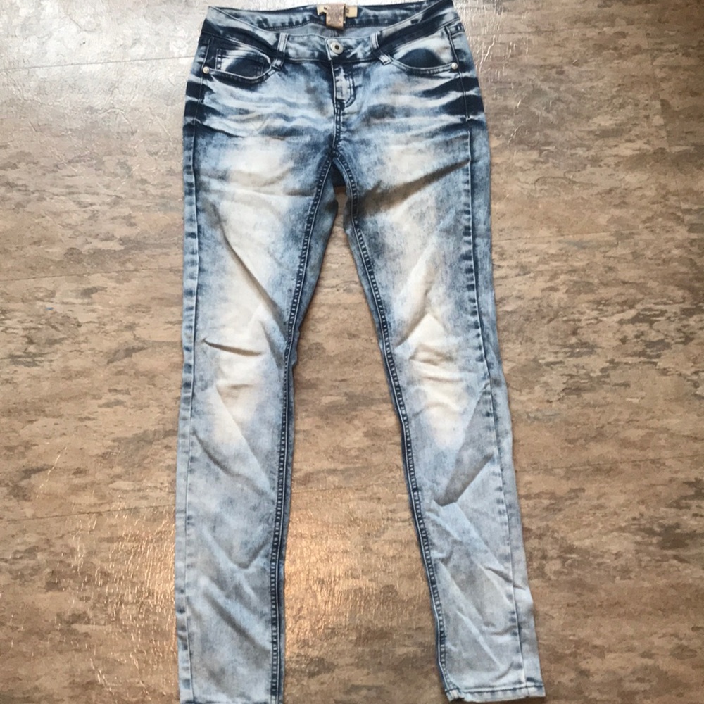 Very Cute Acid wash Blue Spice Jeans !!!